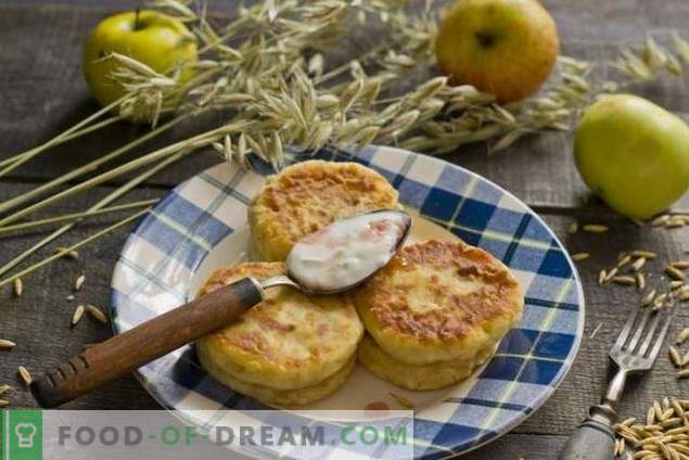 Pasteles de queso dietético con manzanas