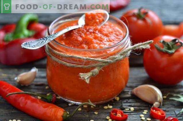 Naminiai ketchupai, pagaminti iš šviežių pomidorų ir paprikų