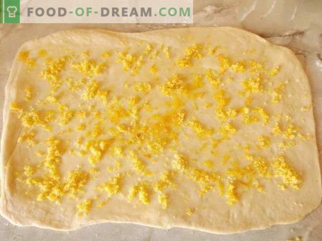 Pão cítrico com cobertura de limão cremoso