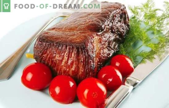 Rundvlees met tomaten - een duet met smaak! Een selectie van de beste recepten voor het bereiden van mals rundvlees met tomaten.