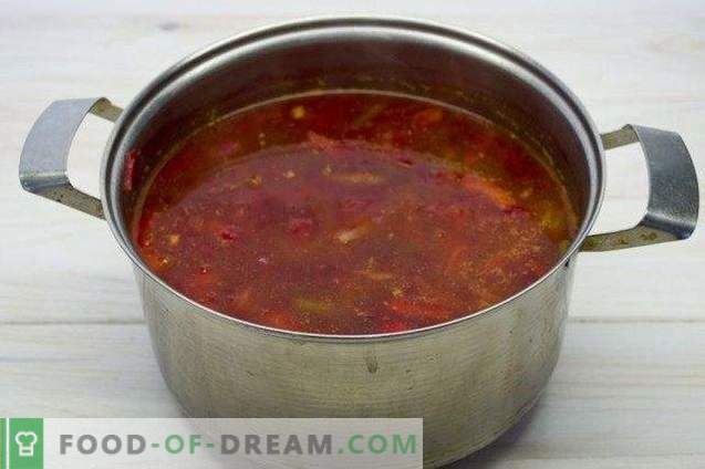 Vegetariška borsch - burokėlių sriuba