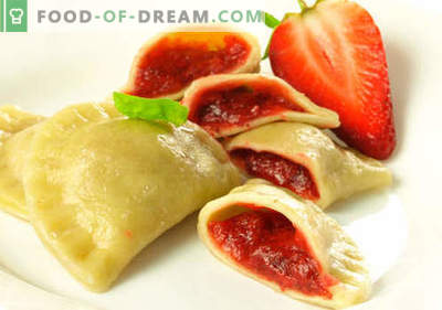 Dumplings with strawberries - the best recipes. How to properly and tasty cook dumplings with strawberries at home.