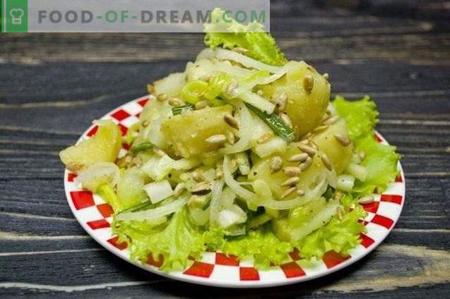 Gavėnų bulvių salotos su salierais ir obuoliais