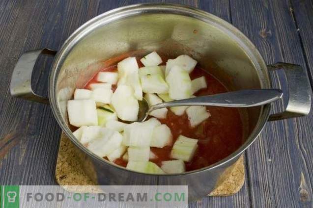 Pomidorų grietinėlės sriuba su dešrelėmis