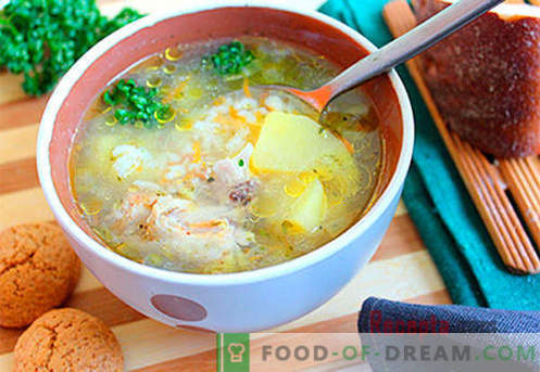 Vištienos sultinio sriuba - geriausi receptai. Kaip tinkamai ir skaniai virti sriuba vištienos sultinyje.