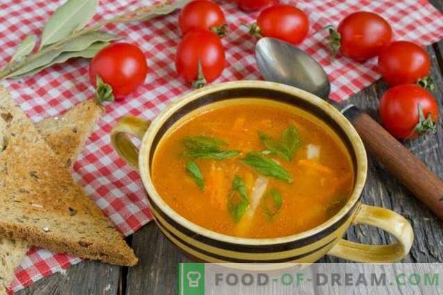 Pomidorų sriuba su bulvėmis