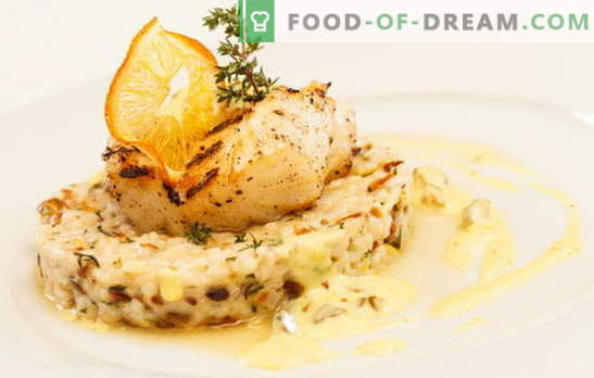 Vis in room: koken is gemakkelijk, eten is handig. Opties voor het koken van vis in room: met champignons, kaas, garnalen