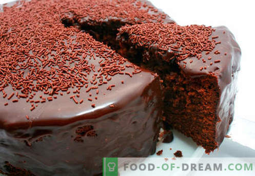 Šokoladinis pyragas - geriausi receptai. Kaip greitai ir skaniai virti šokoladinį pyragą.
