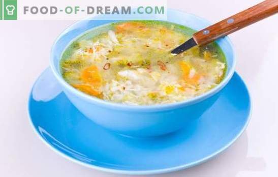 Vištienos sriuba su ryžiais yra geras kiekviename šaukštu. Receptai vištienos sriubai su ryžiais: dieta, vaikai, vitaminas, kasdien