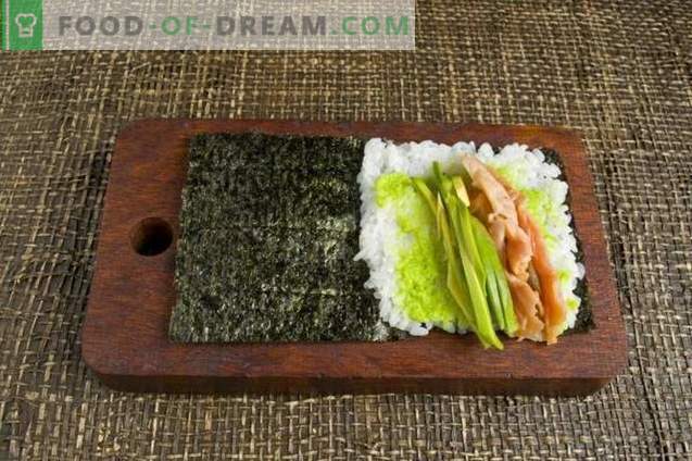 Temaki suši su avokadu ir upėtakiais