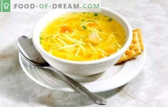 Makaronų sriuba: žingsnis po žingsnio tradicinio pirmojo kurso receptas. Makaronų sriubos variantai (žingsnis po žingsnio)