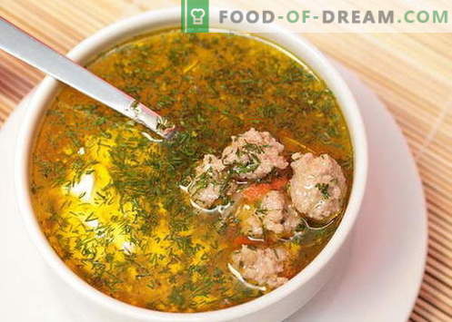 Meatball Soup - geriausi receptai. Kaip tinkamai ir virkite sriubą su mėsos riešutais.