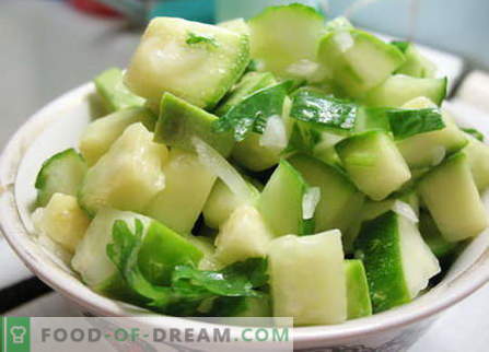 Cukinijų salotos - geriausi receptai. Kaip tinkamai ir skaniai paruošti cukinijos salotos.