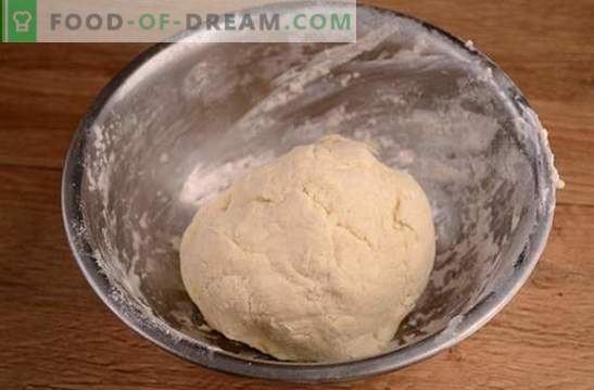 Bageliai grietine: žingsnis po žingsnio foto receptas. Aromatinių bagelių kepimas grietine yra gana ilgas, bet verta!
