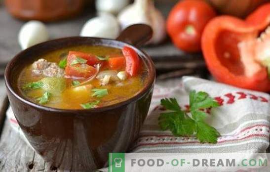 Triušio sriuba - skonio ir naudos vienybė! Triušio sriubos receptai su pupelėmis, ryžiais, makaronais, grietinėlėmis, grybais ir lęšiais