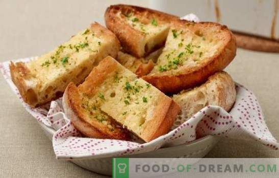Baltos duonos krutonai - pusryčiai arba desertai. Receptai skrudinta balta duona ispanų ir valų kalbomis, su sūriu, plakta kiaušiniais, bananais